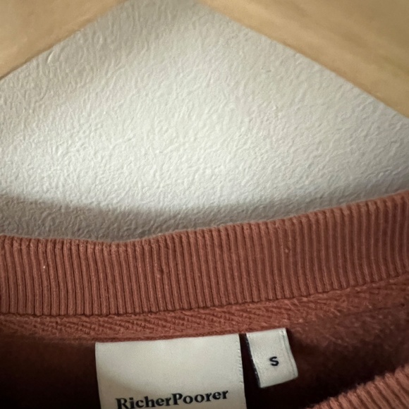 Richer Poorer sweatshirt - Picture 3 of 3